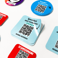 Adesivi con QR code